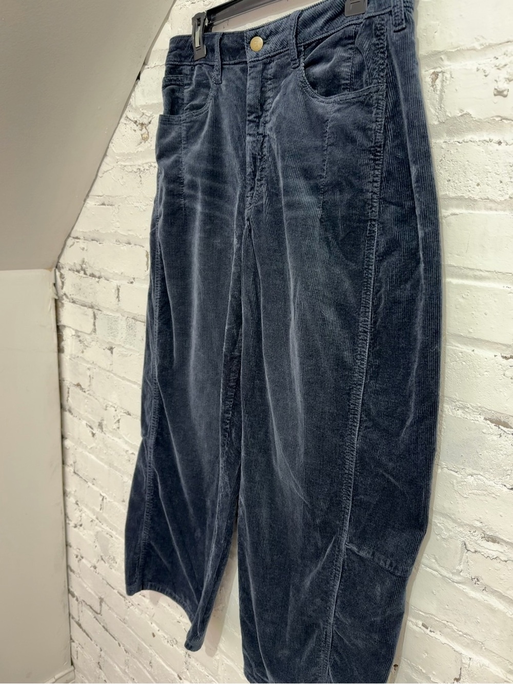 Anthropologie Pilcro Kenna Heritage Corduroy Barrel Pants Navy Size 30 - Picture 5 of 8
